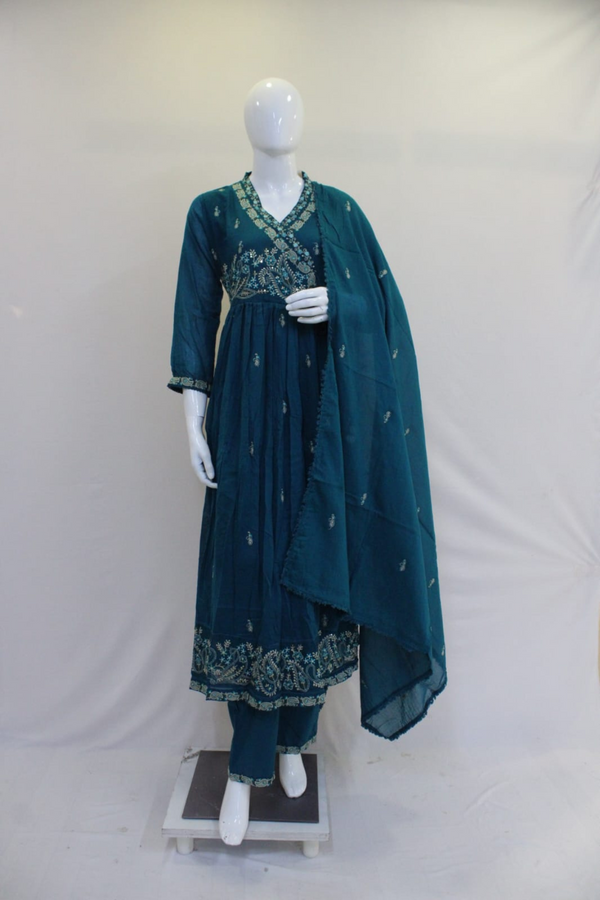 Dark Green Threadwork kurta set